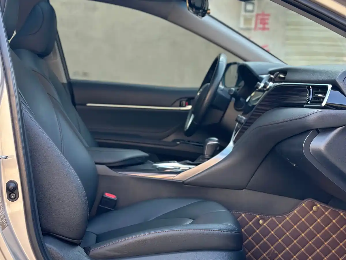 Toyota Camry 2019 2.5G Luxury (China V) фото 13
