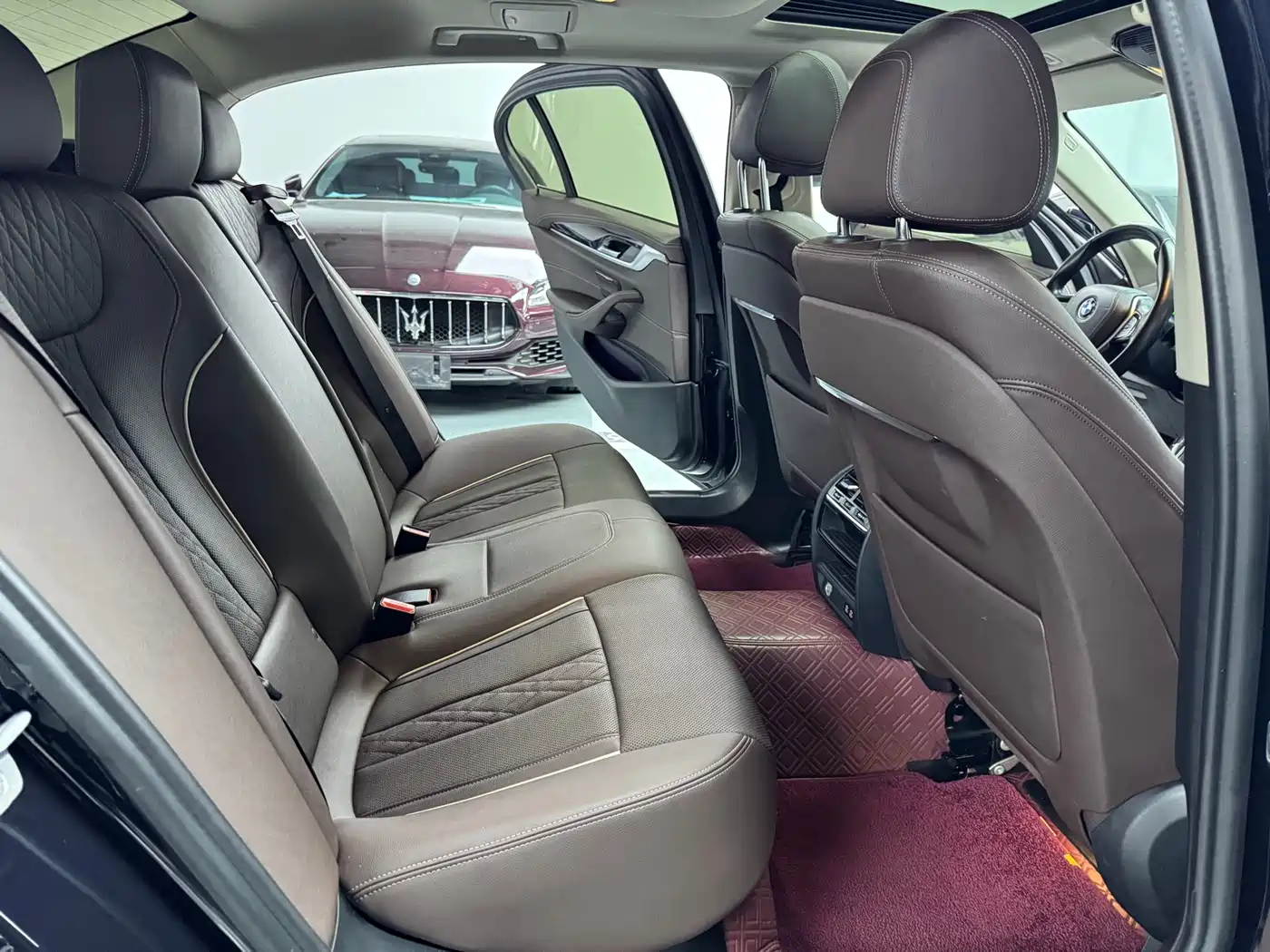 BMW 5 Series 2021 525Li Luxury Package фото 13
