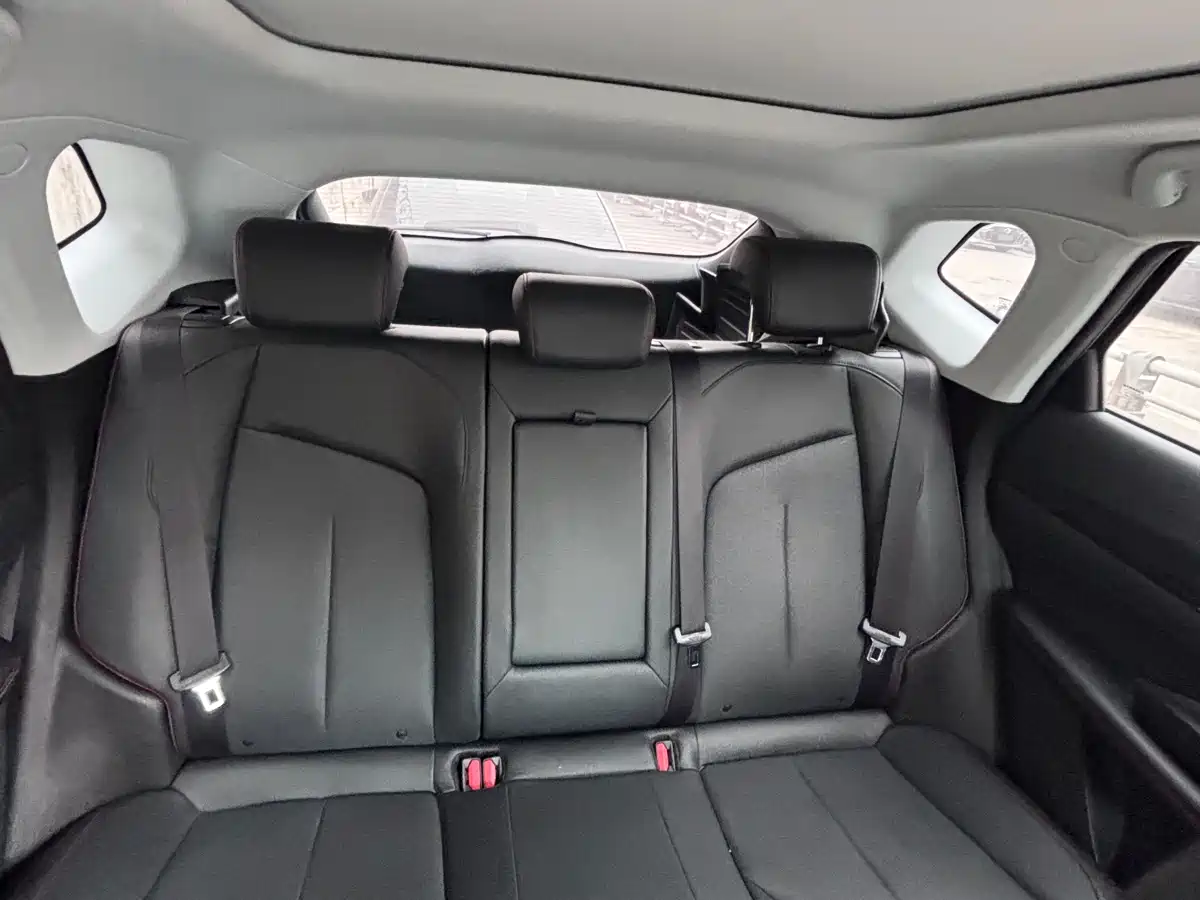 CHANGAN CHANGAN AUCHAN Z6