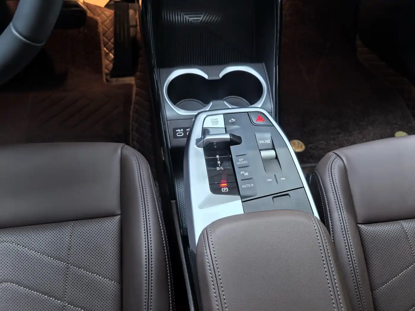 BMW X1 2023 sDrive20Li X Design Package фото 13