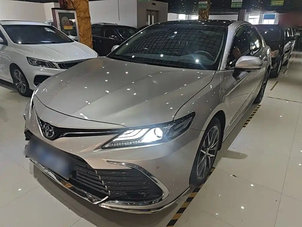 Toyota Camry 2021 2.5G Luxury Edition