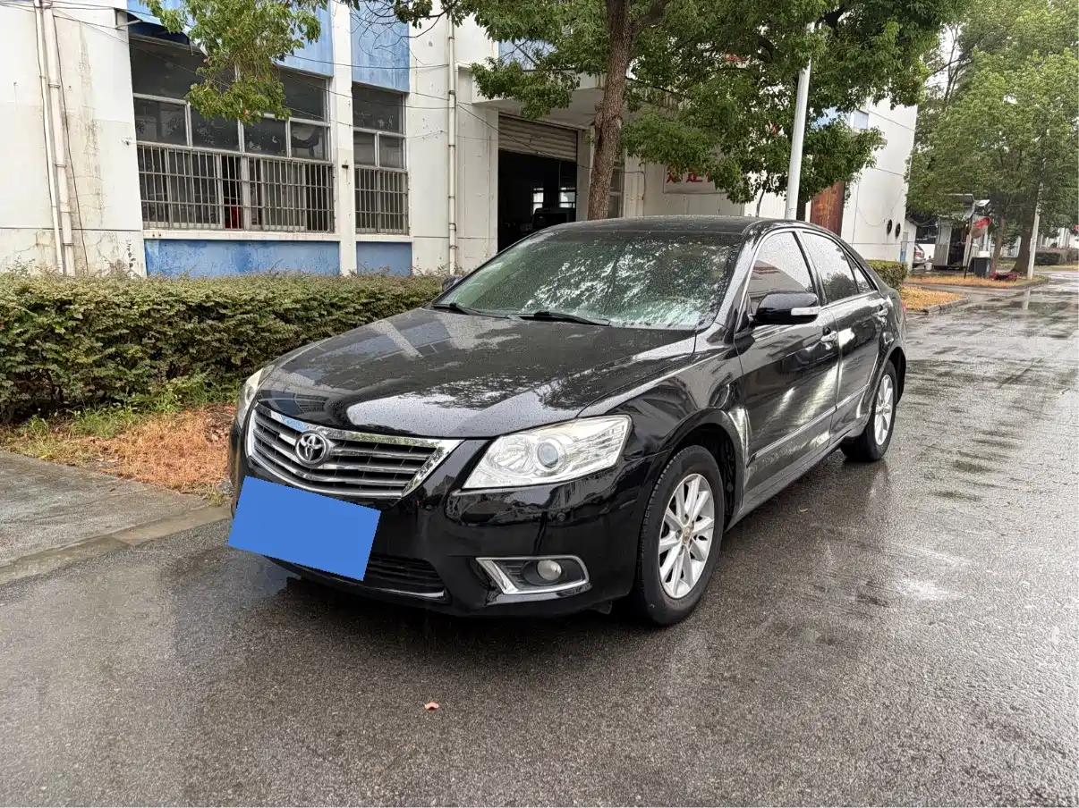 Photo 1 - Toyota Camry