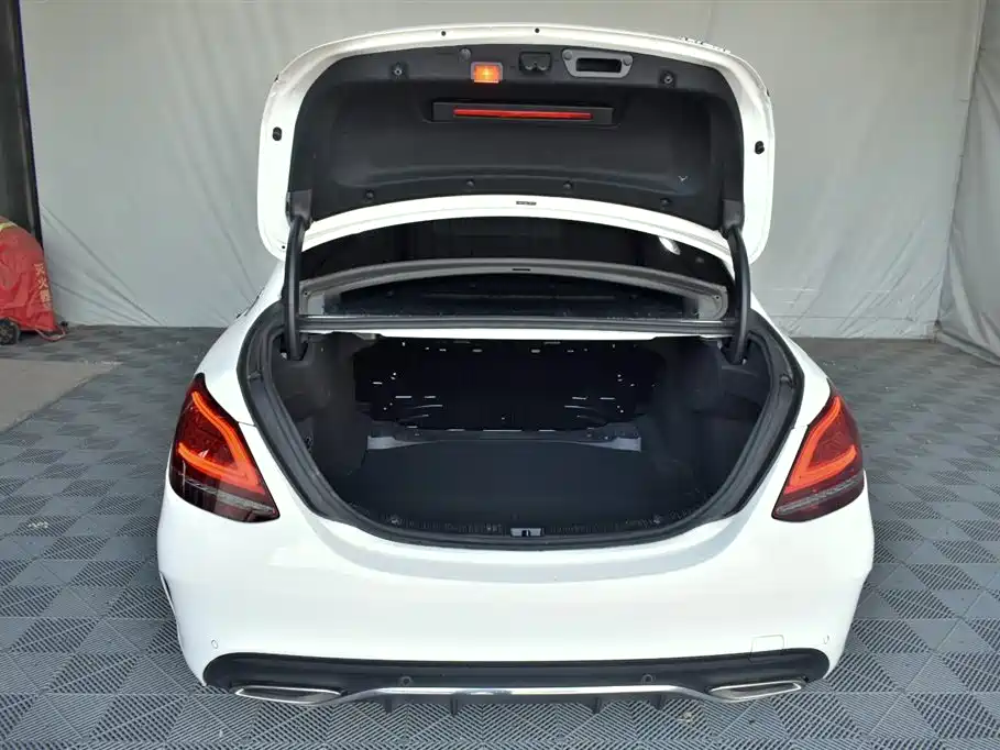 Mercedes-Benz C-Class 2020 C 260 L Sport фото 13