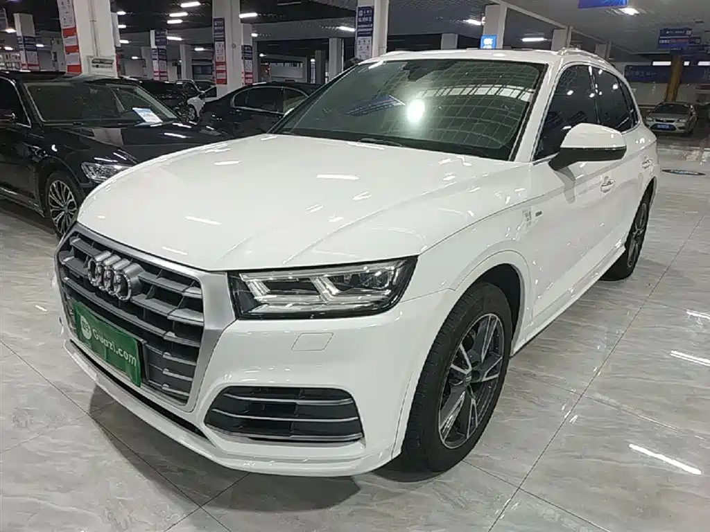 Audi Q5L 2018 40 TFSI Premium Fashion China VI