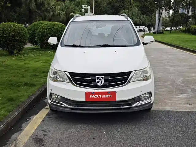 Baojun 730 2016 1.5T Manual Comfort 7-seater — фото 2