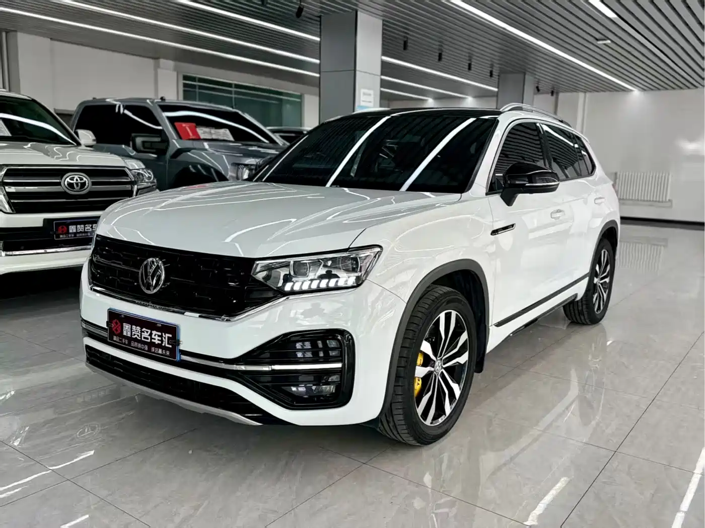 Volkswagen Tayron 2022 380TSI 4WD R-Line Smart Connect Edition