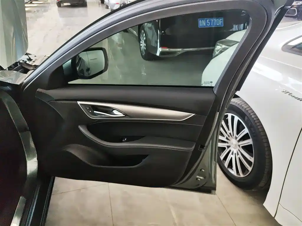 Cadillac CT5 2022 28T Luxury (Standard) фото 26