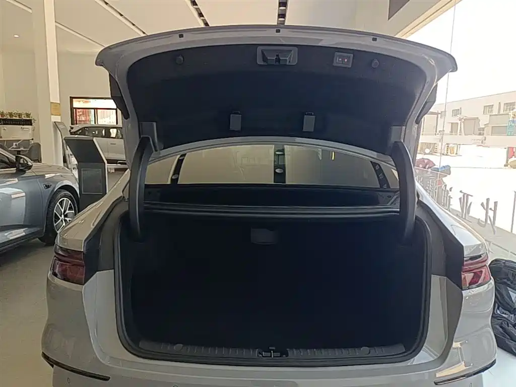 BYD Han 2025 DM-i Smart Driving Edition 125KM LiDAR Flagship фото 15