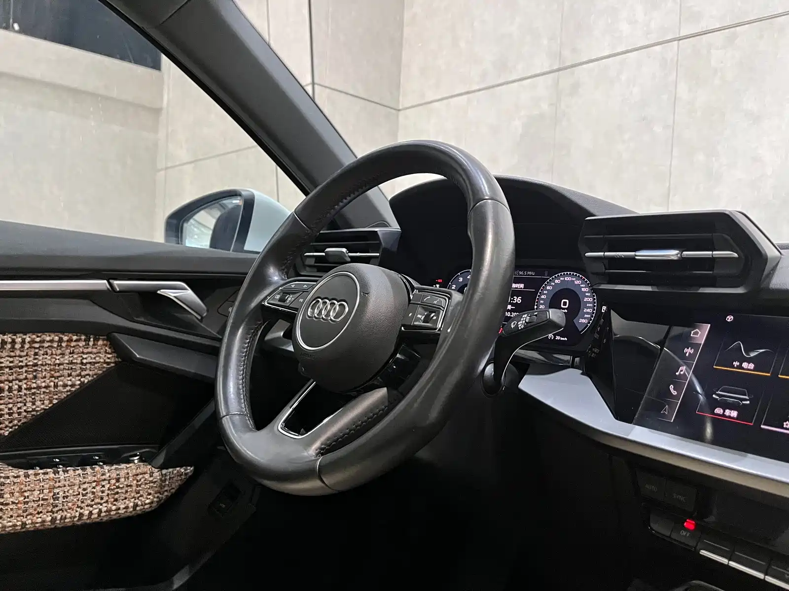 Фото 15 - Audi A3
