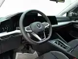 Фото 12 - Volkswagen Golf