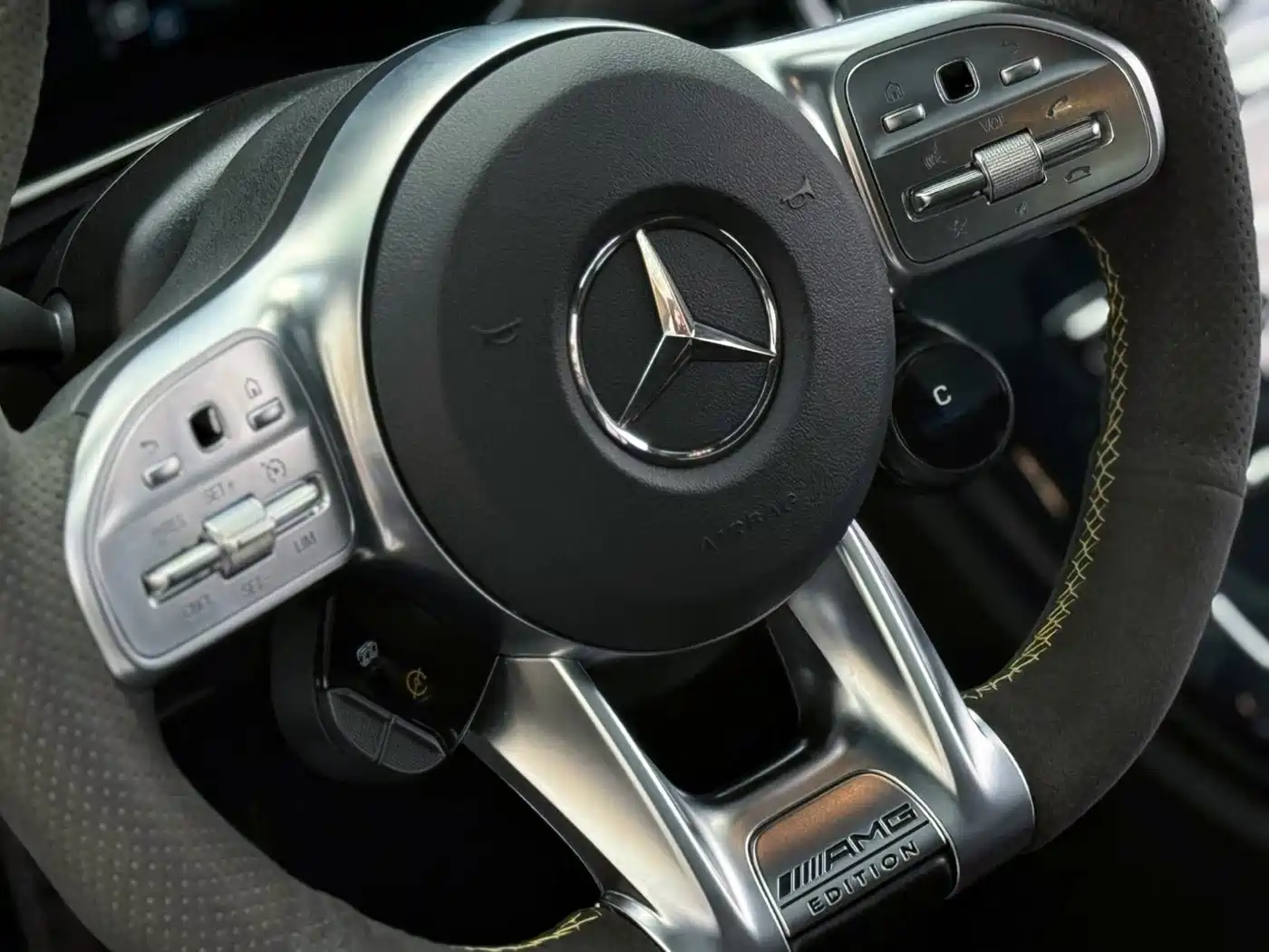 Mercedes-Benz C-Class AMG 2021 AMG C 63 Coupe фото 17