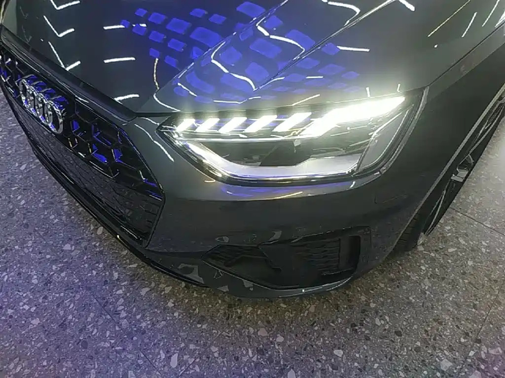 Audi A4L 2024 40 TFSI Luxury Dynamic фото 18