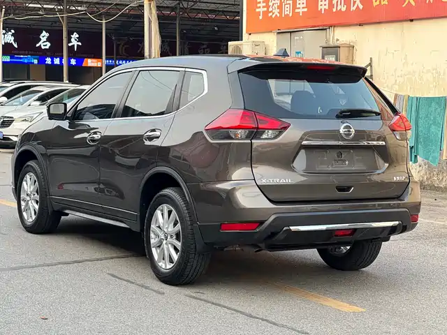 Nissan X-Trail 2021 2.0L CVT 2WD XL ITS Smart Comfort — фото 5