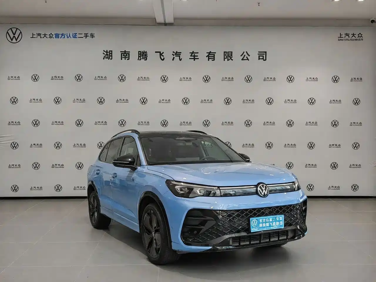 Volkswagen Tiguan L 2024 PRO 380TSI 4WD R-Line Premium Edition фото 3