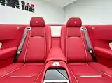 Фото 23 - Rolls-Royce Dawn