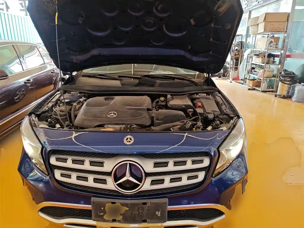 Mercedes-Benz GLA 2018 GLA 200 Dynamic фото 10