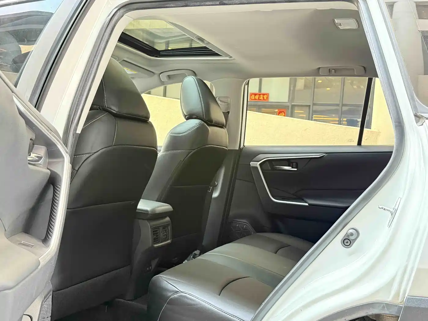 Toyota RAV4 Rongfang 2021 2.0L CVT 2WD Trend фото 9