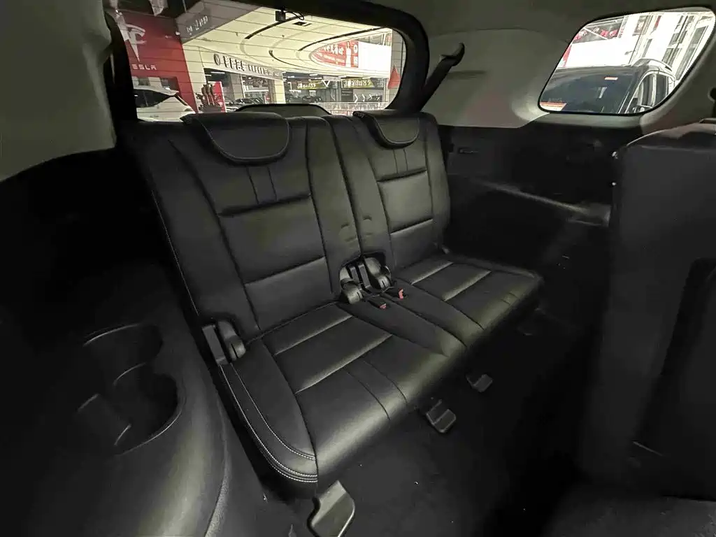GAC Trumpchi Trumpchi GS8 2020 390T 2WD Luxury Smart Connect Anniversary Edition (7-Seater) фото 26