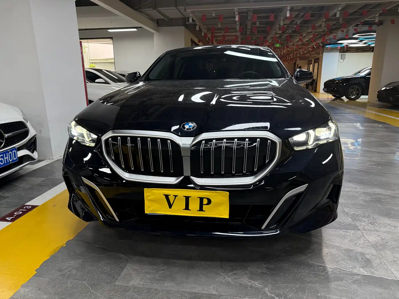 BMW 5 Series 2025 525Li M Sport Package фото 2