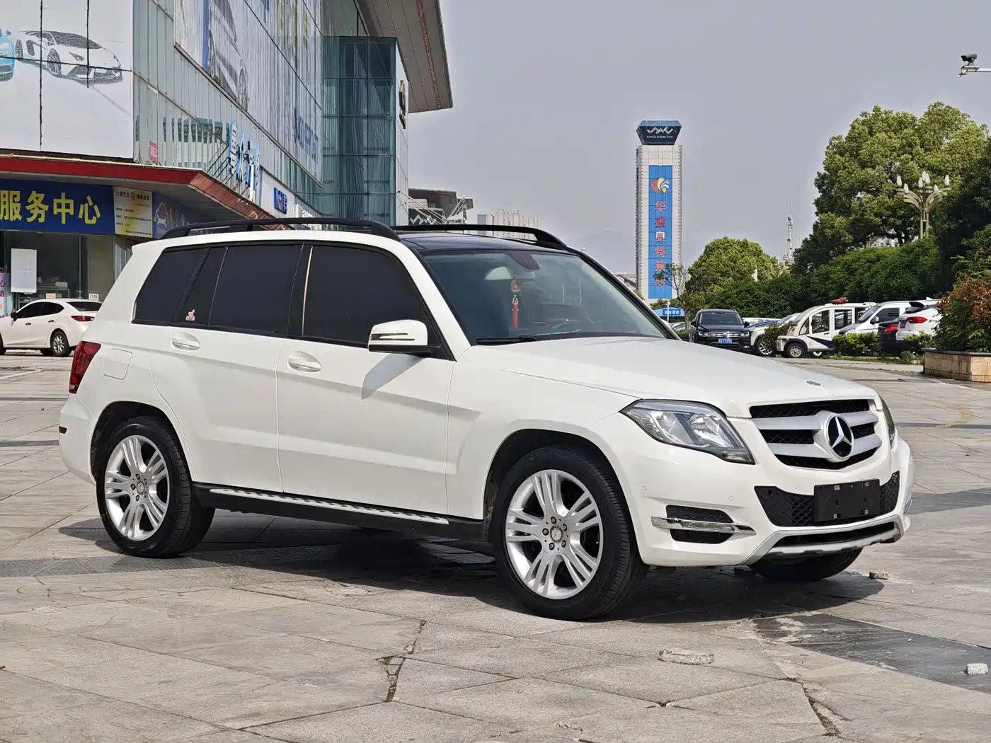 Mercedes-Benz GLK-Class 2014 GLK 260 4MATIC Dynamic фото 3