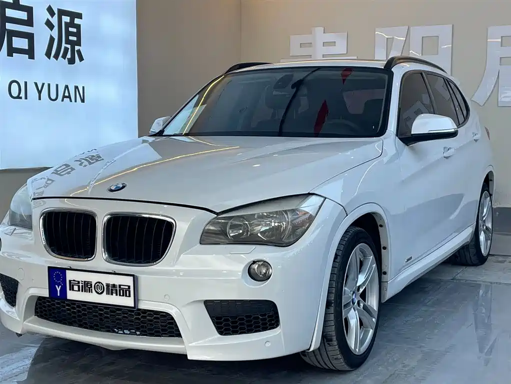 BMW X1 2015 Model sDrive18i Fashion Advanced Edition