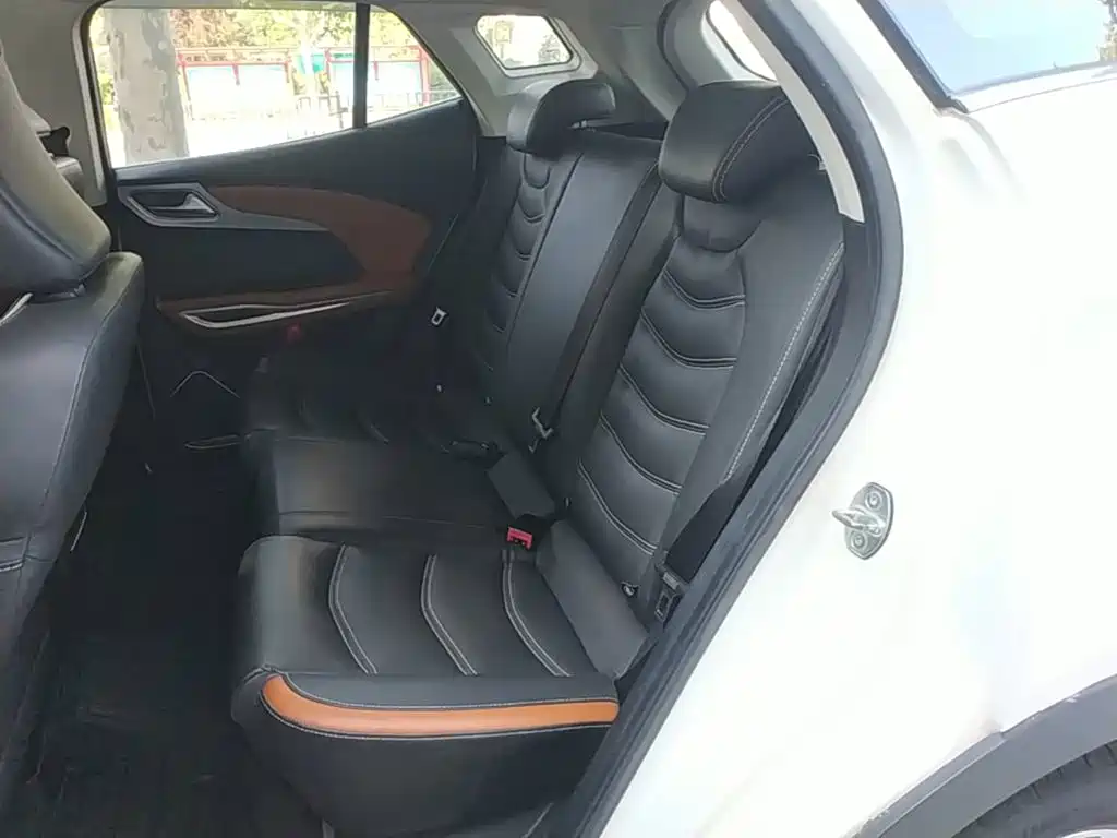 Zotye T300 2018 2017 1.5T CVT Executive