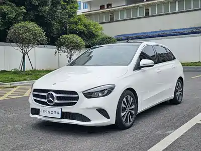 Mercedes-Benz B