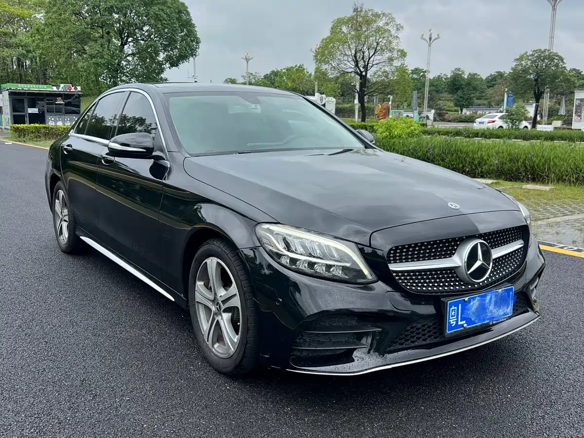 Mercedes-Benz C-Class 2019 Facelift C 260 L Sport фото 2