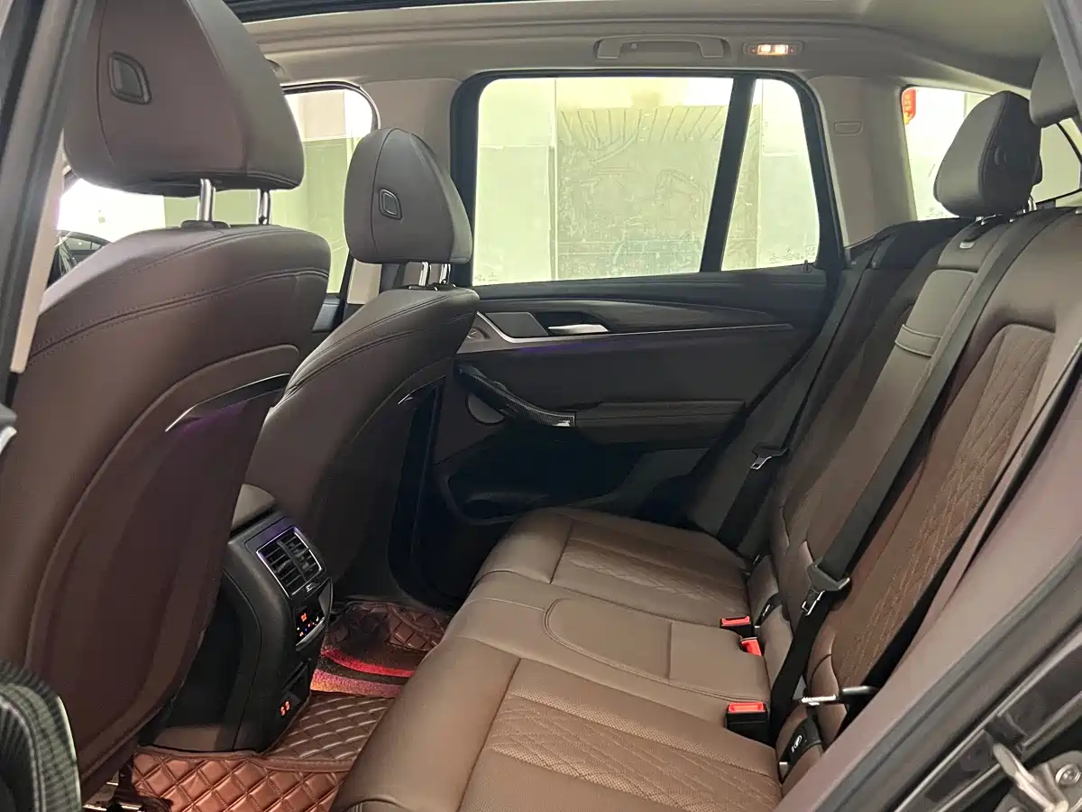 BMW X3 2022 xDrive30i Leading M Night Package фото 9