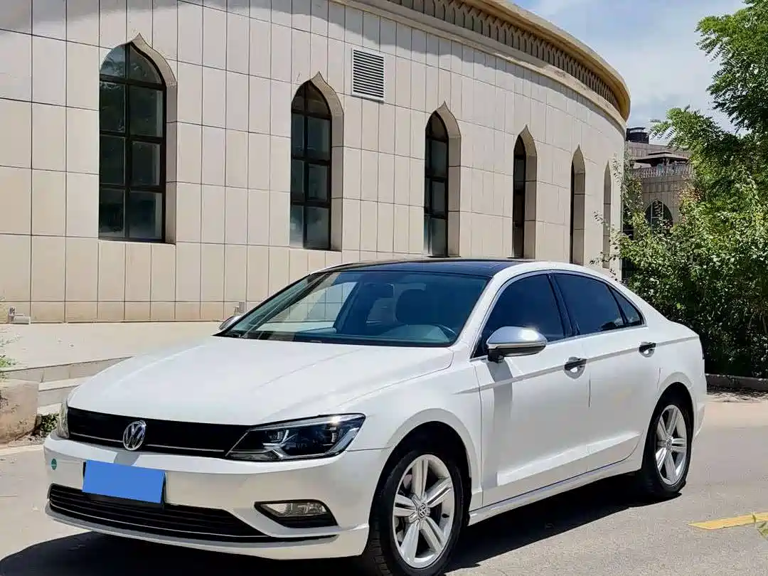 Volkswagen Lamando