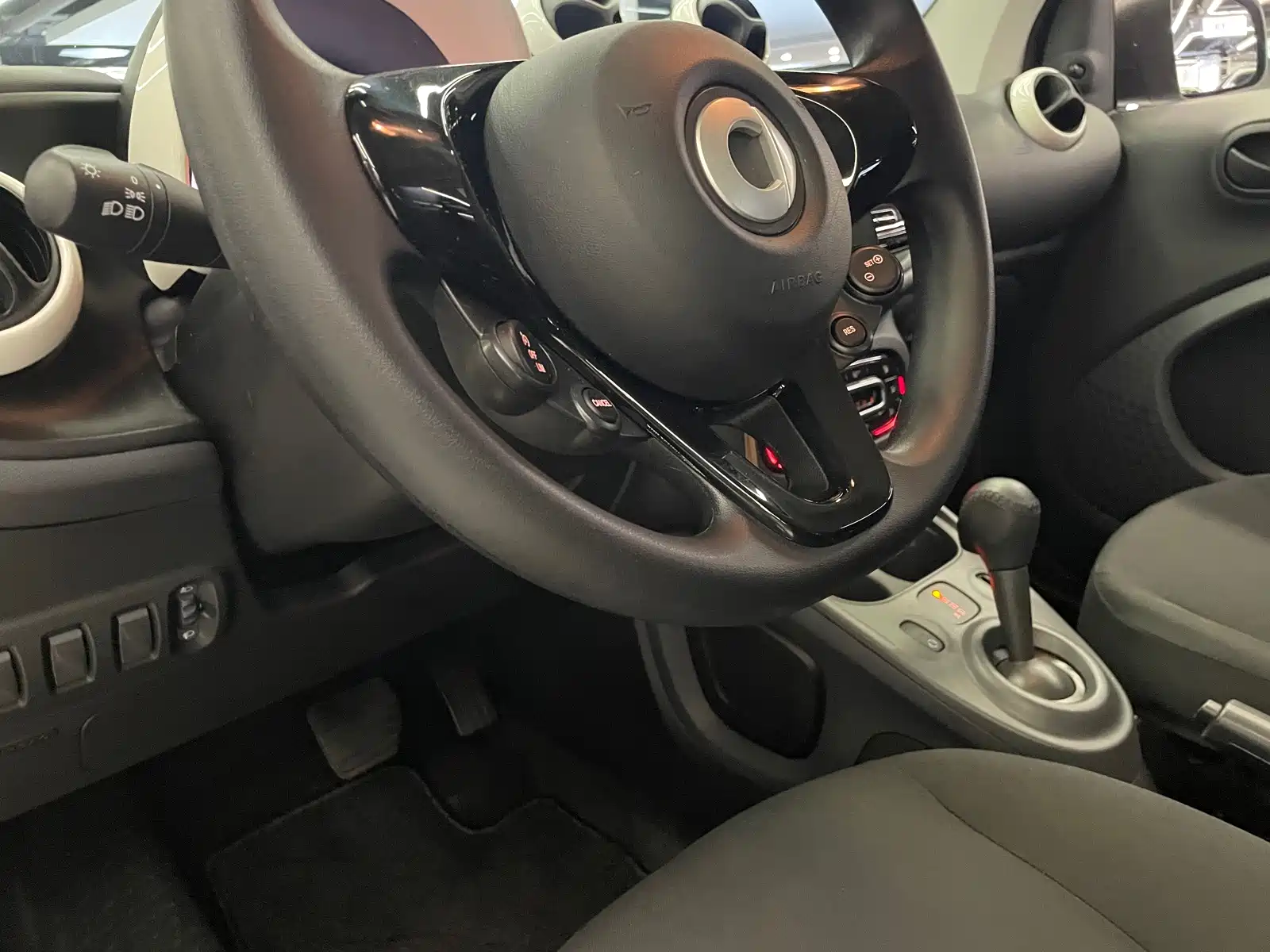 Фото 26 - smart fortwo