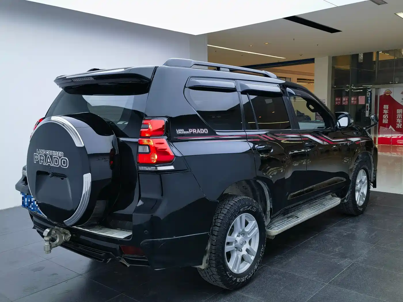 Toyota Prado 2010 4.0L Automatic VX фото 11