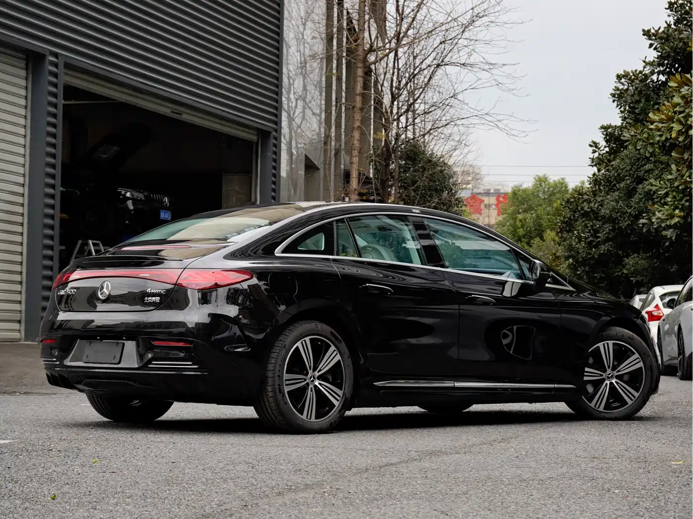 Mercedes-Benz EQE 2025 500 4MATIC Pioneer фото 4