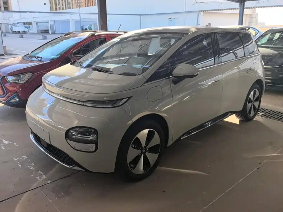 Baojun Cloud 2023 — пригон из Китая