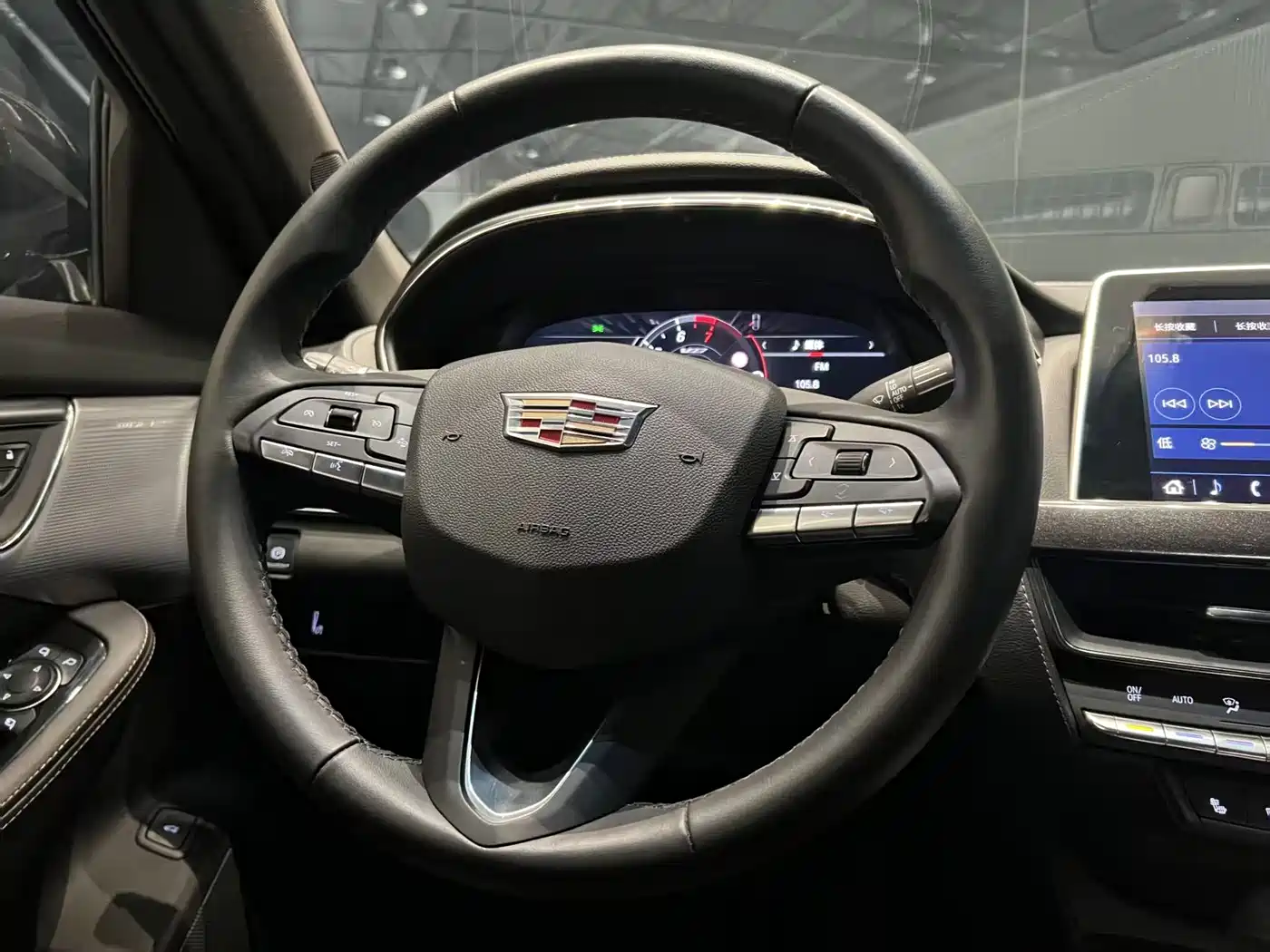 Cadillac CT5 2023 28T Luxury Style (Standard Edition) фото 9