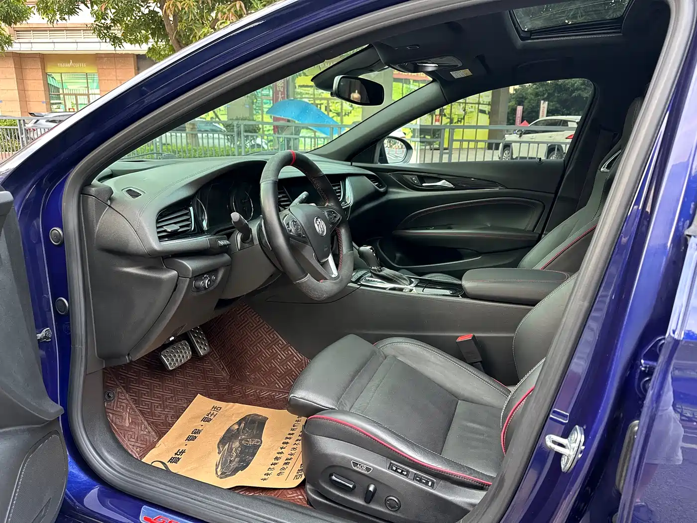 Buick Regal 2017 GS 28T Luxury Type фото 14