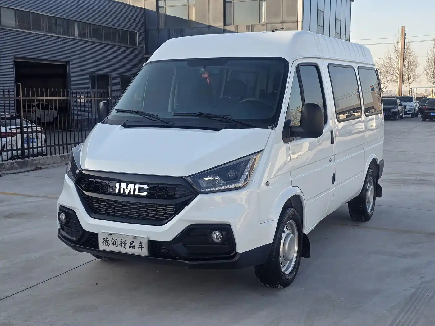 Jiangling Tesun 2021 2.8T Space King Standard Short Wheelbase Medium-High Roof 6-Seater Diesel China VI JX493