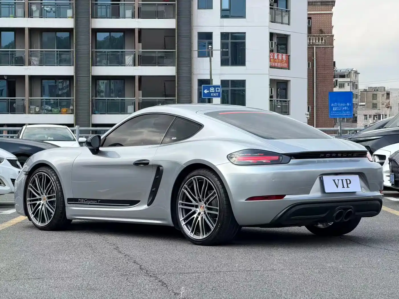 Porsche 718 2016 Cayman 2.0T фото 7