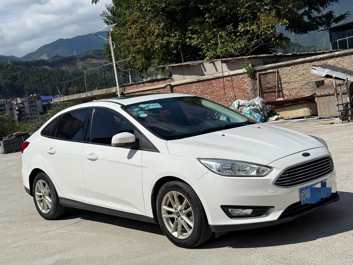 Фото 3 - Ford Focus