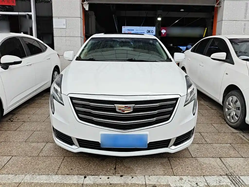 Cadillac XTS 2018 28T Technology фото 3