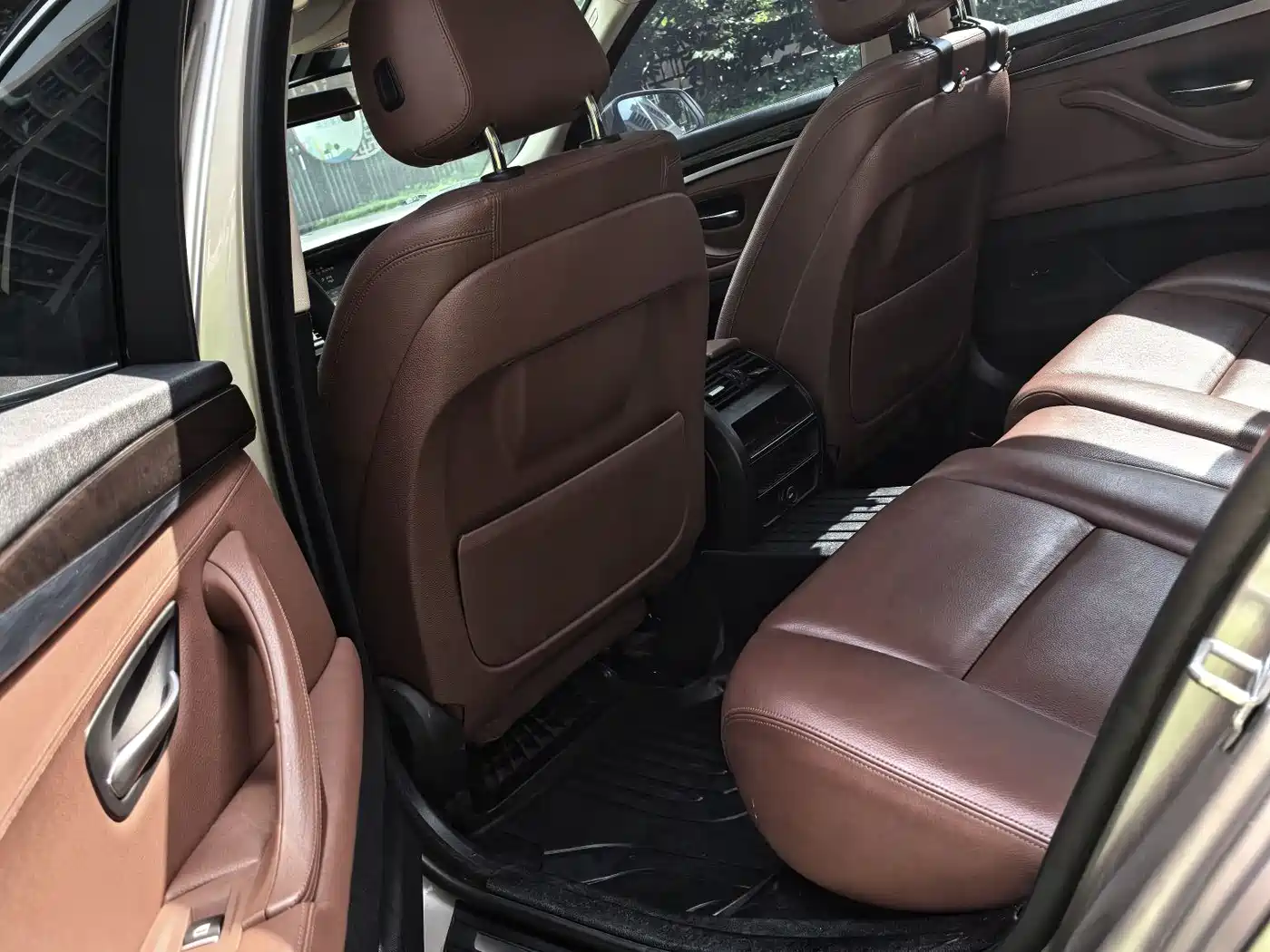 BMW 5 Series 2017 525Li Leading Edition фото 10