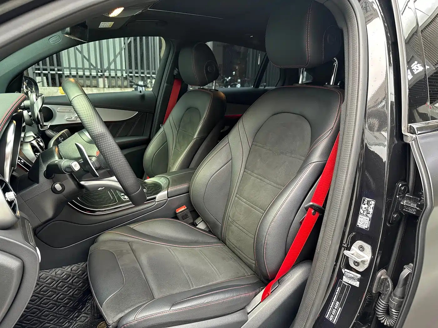 Mercedes-Benz GLC Coupe AMG 2022 AMG GLC 43 4MATIC Coupe SUV фото 6