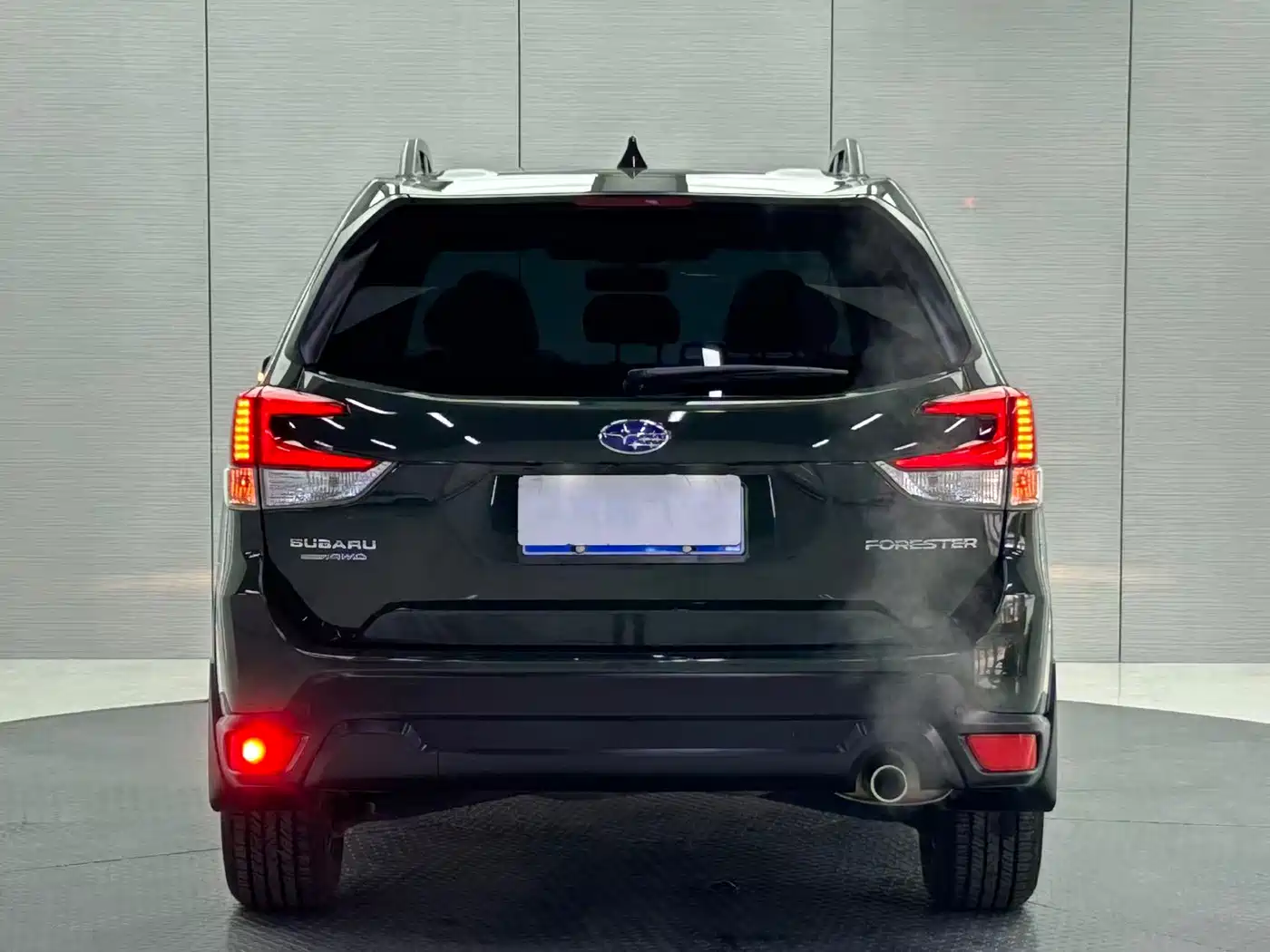 Subaru Forester 2022 2.0i AWD Luxury Edition with EyeSight фото 4