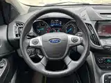 Фото 11 - Ford Kuga