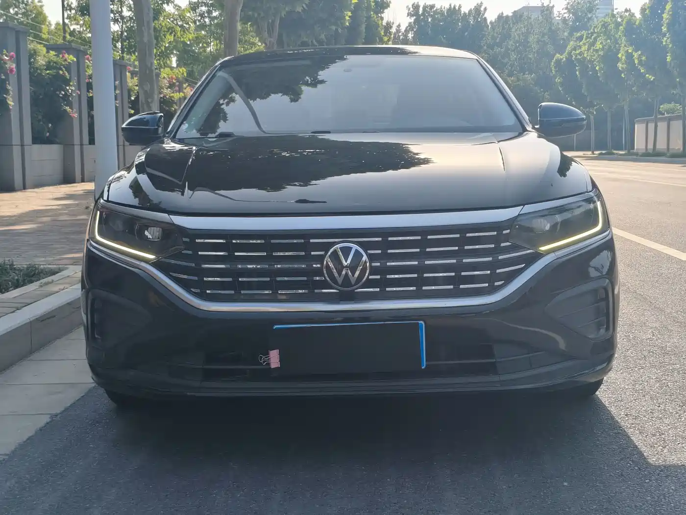 Volkswagen Passat 2022 280TSI Business Edition фото 3