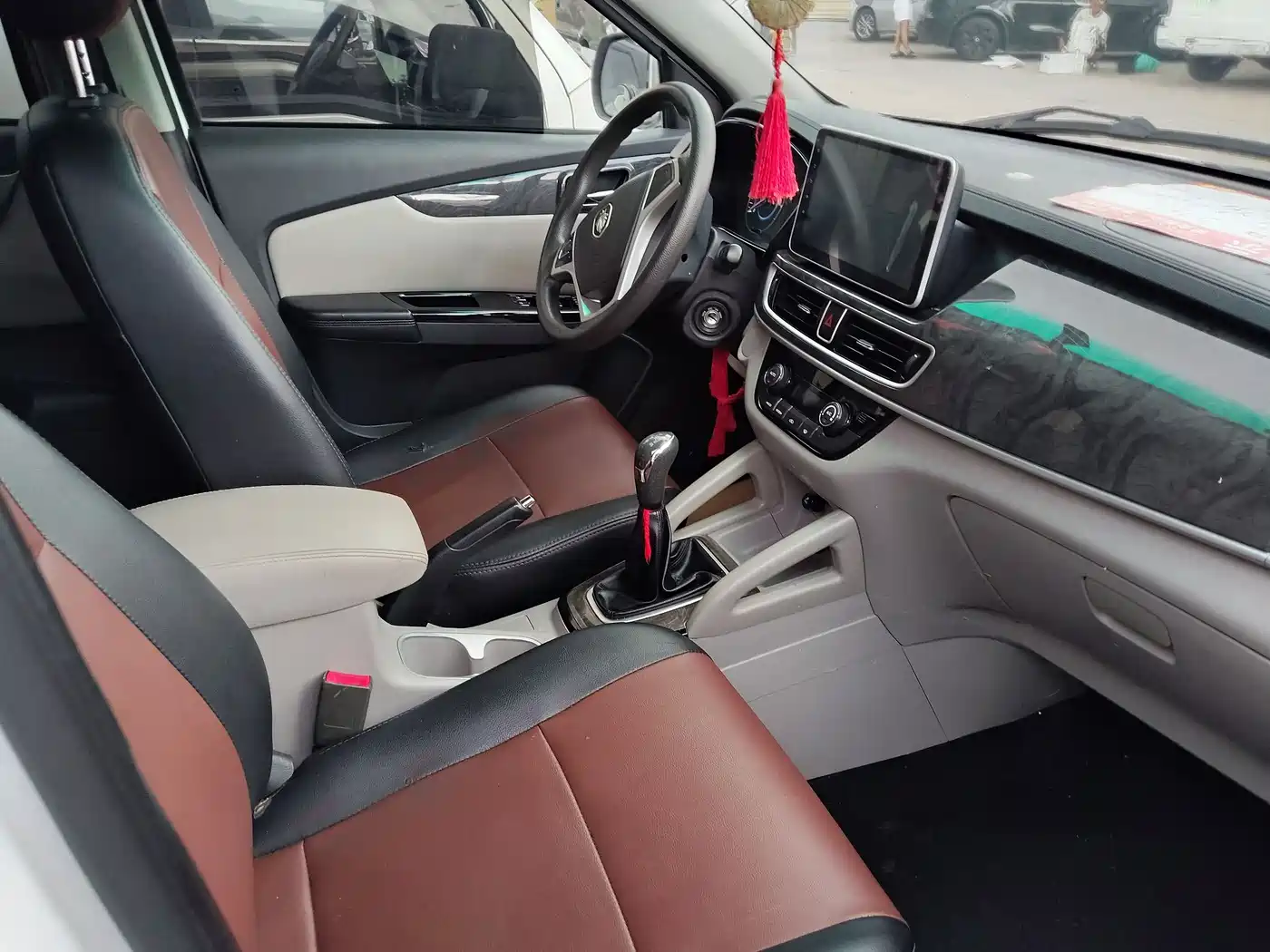 Foton Gratour im6 2019 2017 1.5L Smart Joy