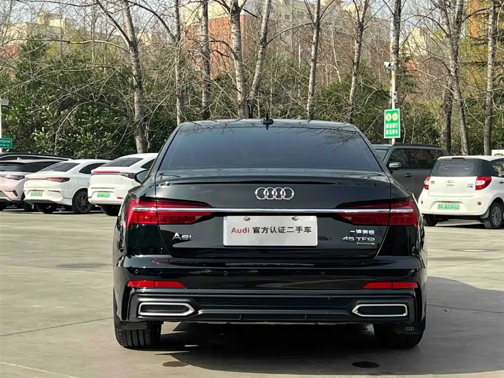 Audi A6L 2022 45 TFSI Premium Dynamic фото 3