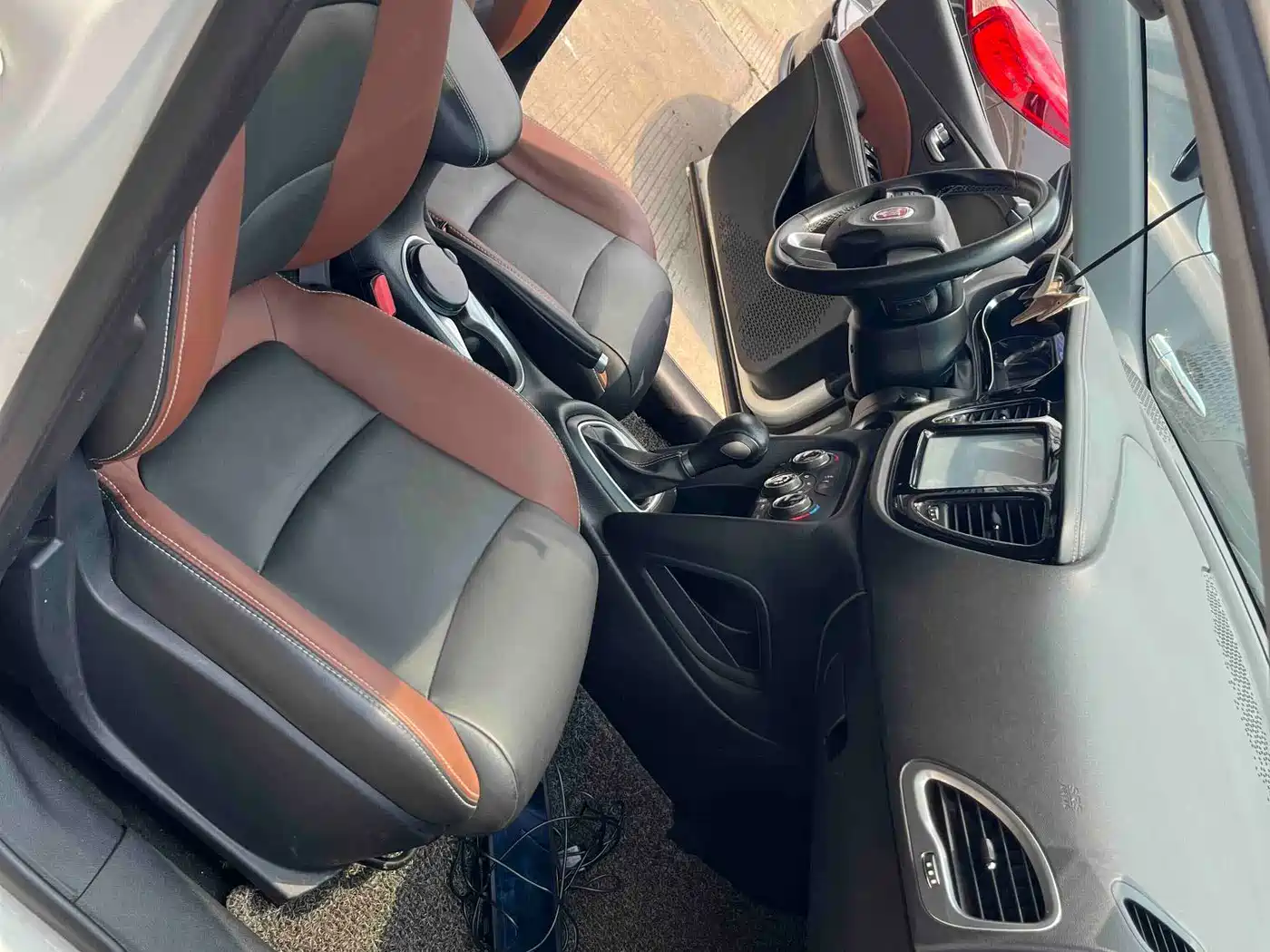 Fiat Viaggio 2015 2015 1.4T Auto Comfort Edition