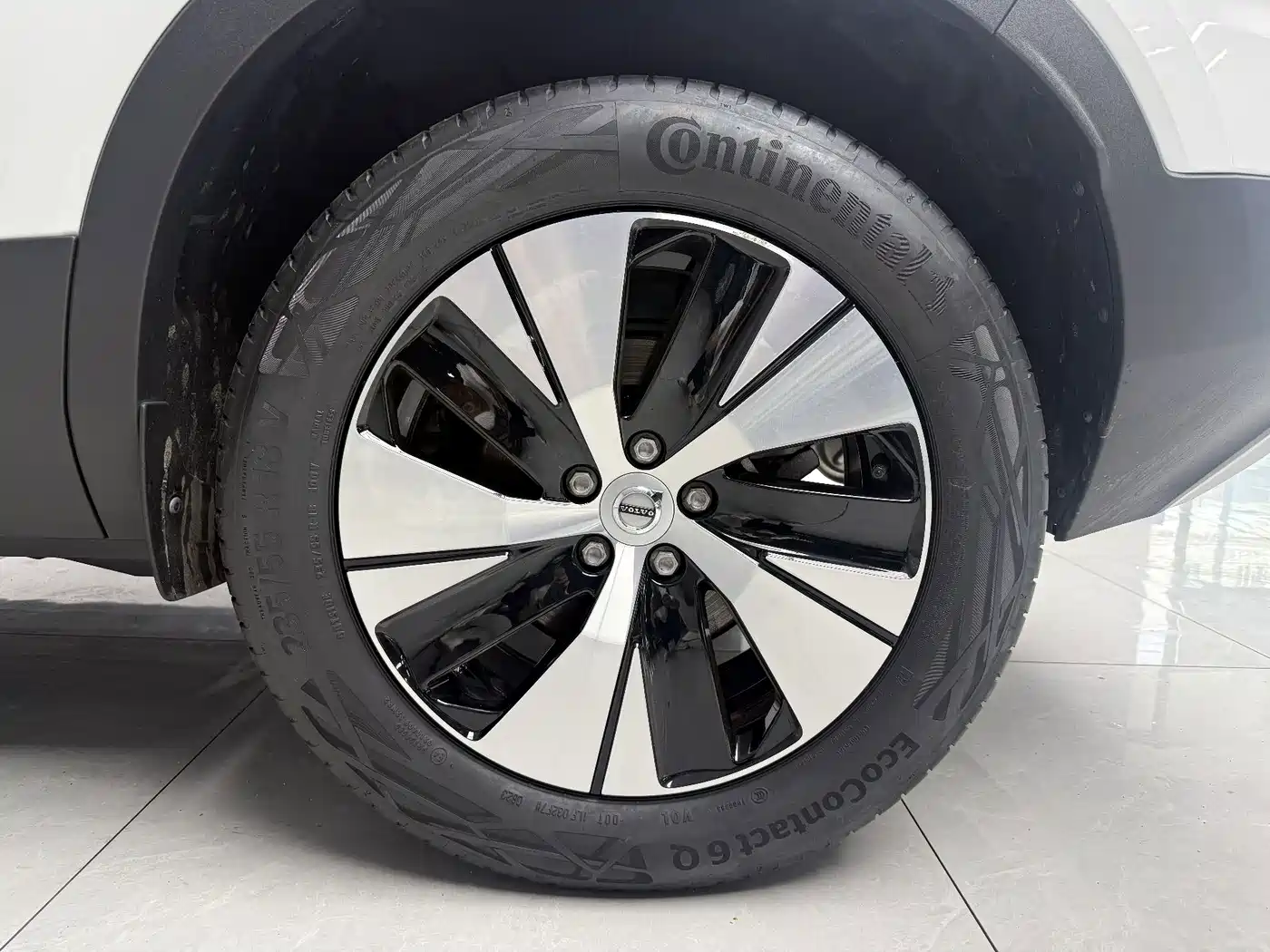 Volvo XC40 2023 2023 B3 Zhiyuan Luxury Edition