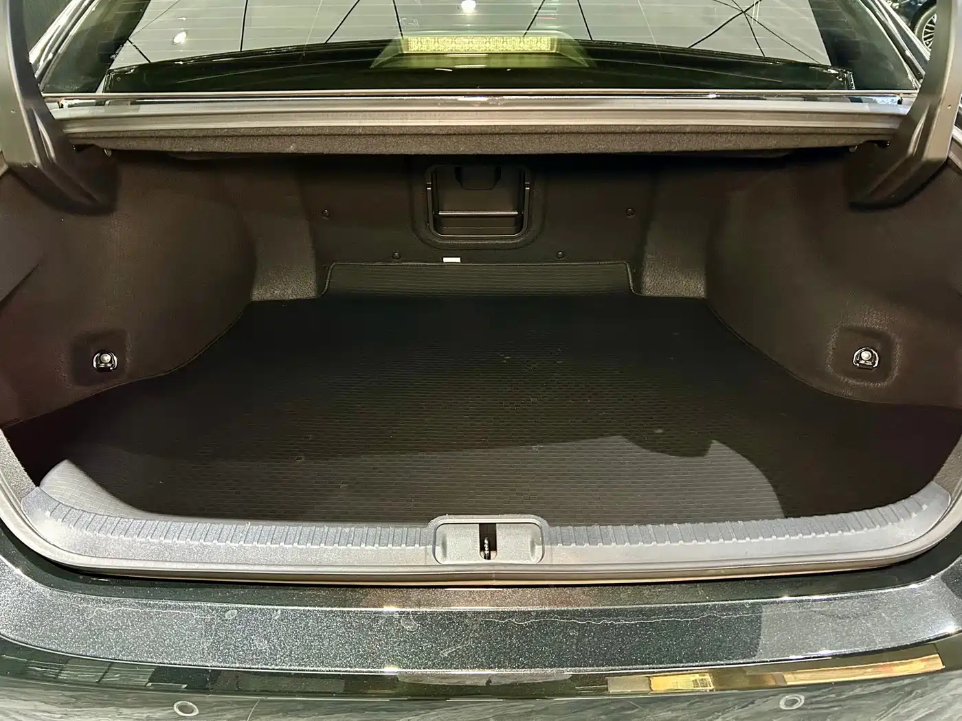 Lexus ES 2025 2025 200 Ultimate Edition